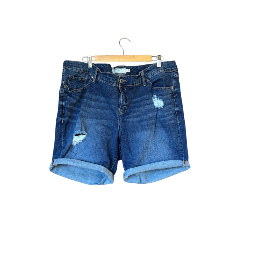 Torrid Denim Women's Size 22 Distressed Cuffed‎ Jean Shorts Dark Wash Stretch